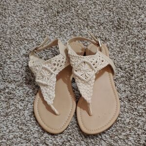 Crochet Cream Colored Sandals Women's Size 6